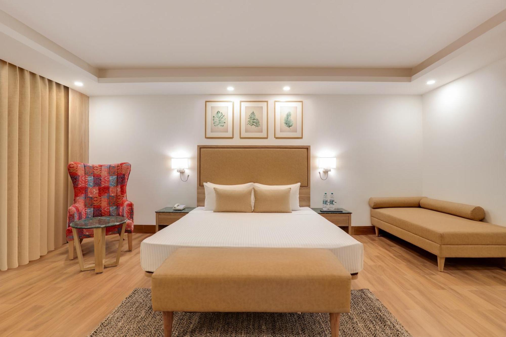 Lemon Tree Hotel, Rishikesh Bagian luar foto