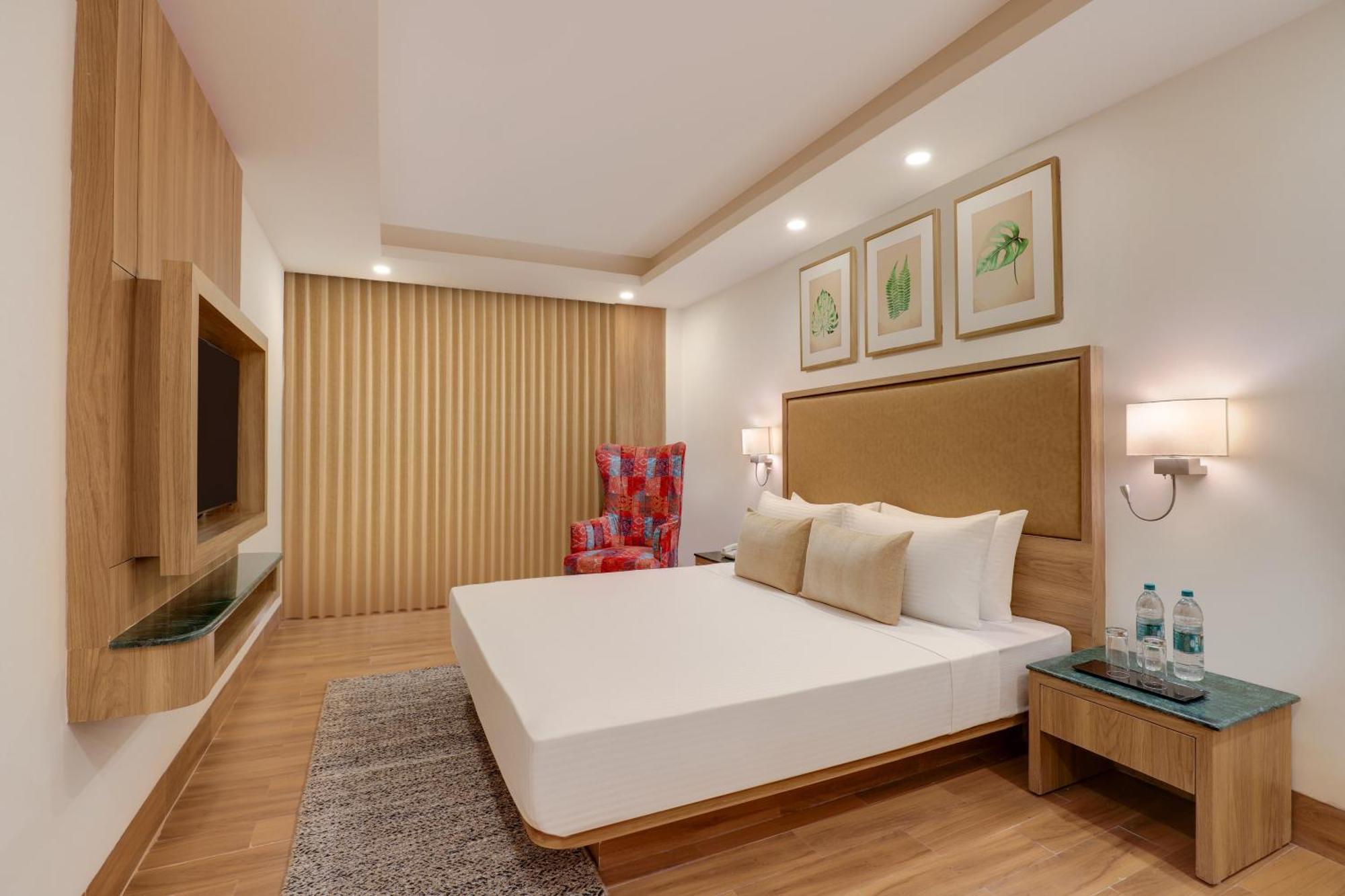 Lemon Tree Hotel, Rishikesh Bagian luar foto